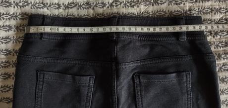 Černé džegíny, h&m,128