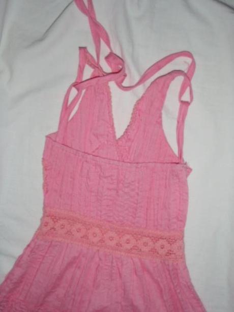 Dlouhé růžové volánkové šaty, tu,92