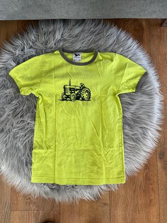 Triko s traktorem, 152