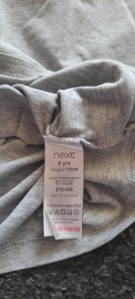 Tričko s dlouhý rukávem značky next, vel. 116cm., next,116