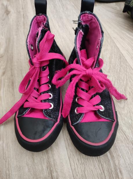 Tenisky minnie vel. 26-27, 27