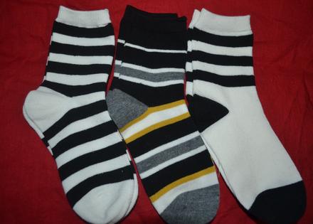 3x pěkné dětské ponožky,v.26-29, 26 / 27 / 28 / 29