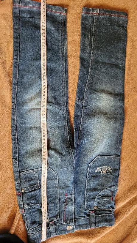 Mikina a rifle, boty zdarma, kik,122