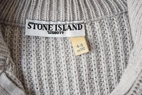 Svetr vel. 4 - 5 let, 110