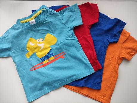 4 veselá trička, 80