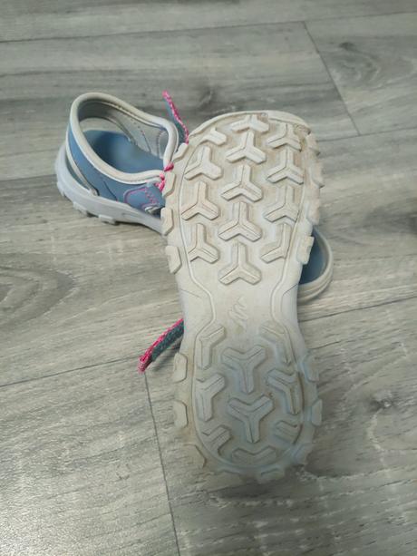 Sandále, quechua,32