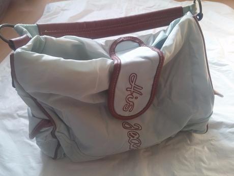 Kabelky, messengery, oriflame