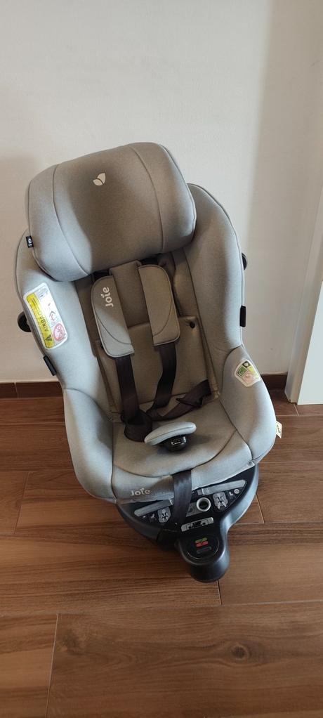 Otočná autosedačka joie i-spin 360 e (0,5 - 4 roky, joie