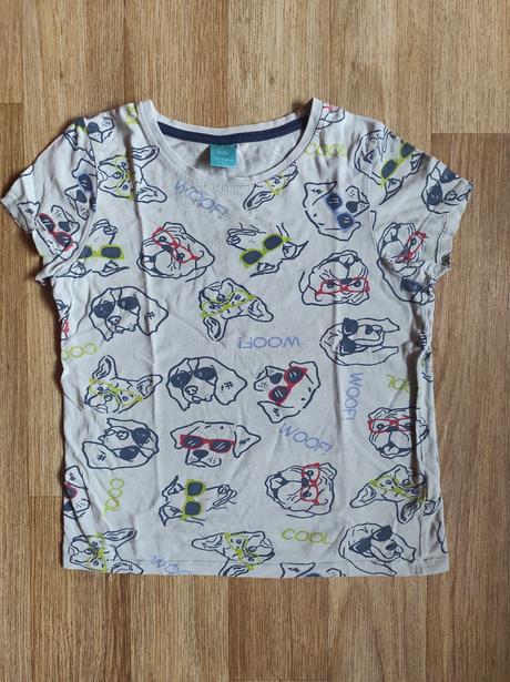 Tričko od pyžama, 122