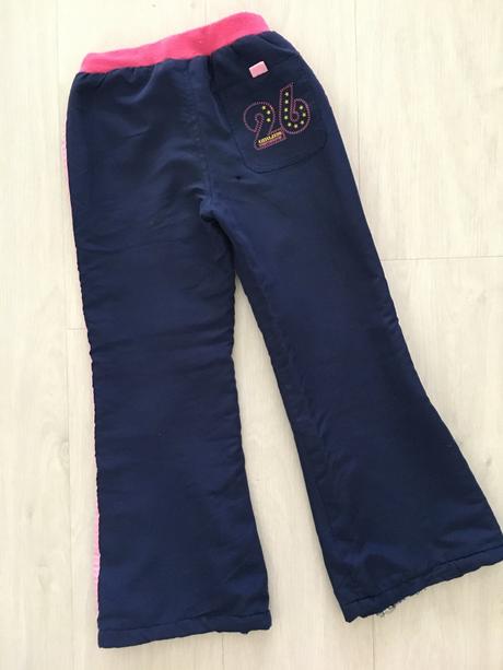 3 ks dívčí tepláky a vyteplené kalhoty (6 - 8 let), 122