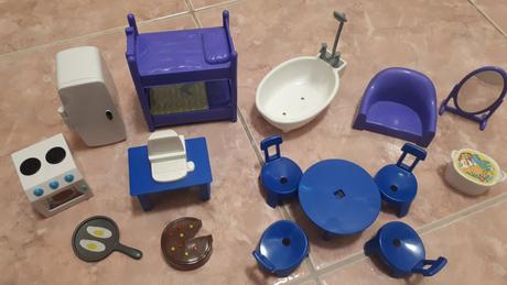 Domeček s postavičkama a příslušenstvím, peppa pig,