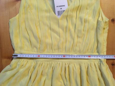 Nové žluté šaty s visačkou, vel. 38, 38