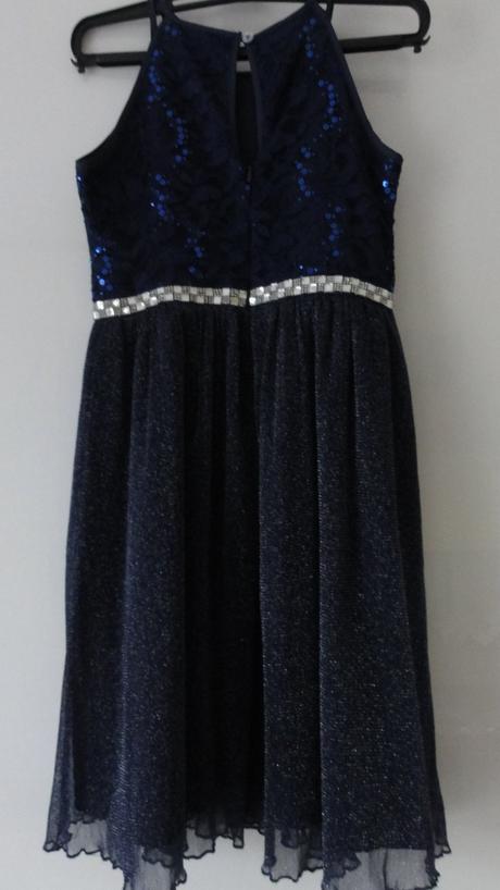 Sváteční šaty vel.140, 140