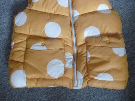 Puntíkatá vesta 6-7, f&f,116