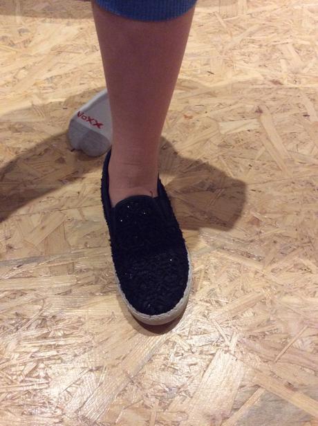 Balerínky.   tenisky, 35