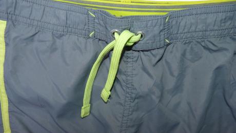 Beach kraťase vel. xl/10-11let, benetton,146