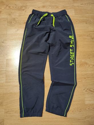 Sportovní kalhoty vel. 152/158, lewro,152