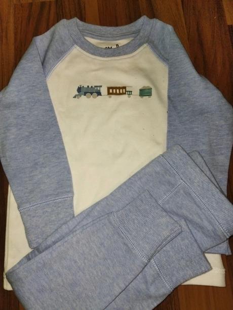 Modré pyžamo s vlaky 86 next, next,86