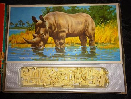 Skládání písmenek podle obrázků,