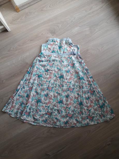 628 - motýlkové šaty, okay,140