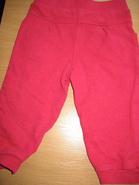 Tepláčky dvoje, c&a,80