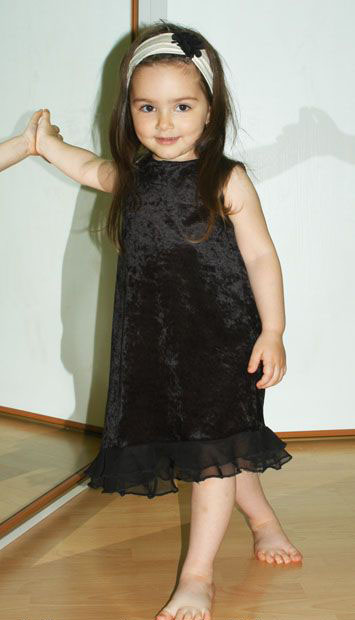 Černé sametové slavnostní společenské šaty, cq,98