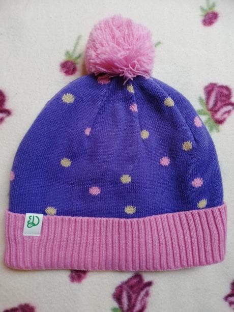 Čepice a šála dedoles., 128