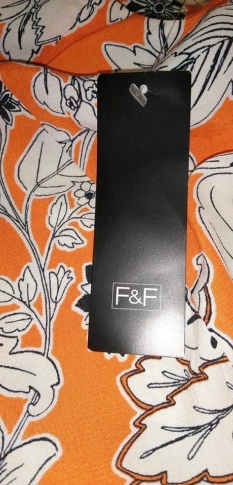 Krásné letní šaty - vel.m-max.l, f&f,m