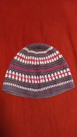 Háčkovaná čepička, 128