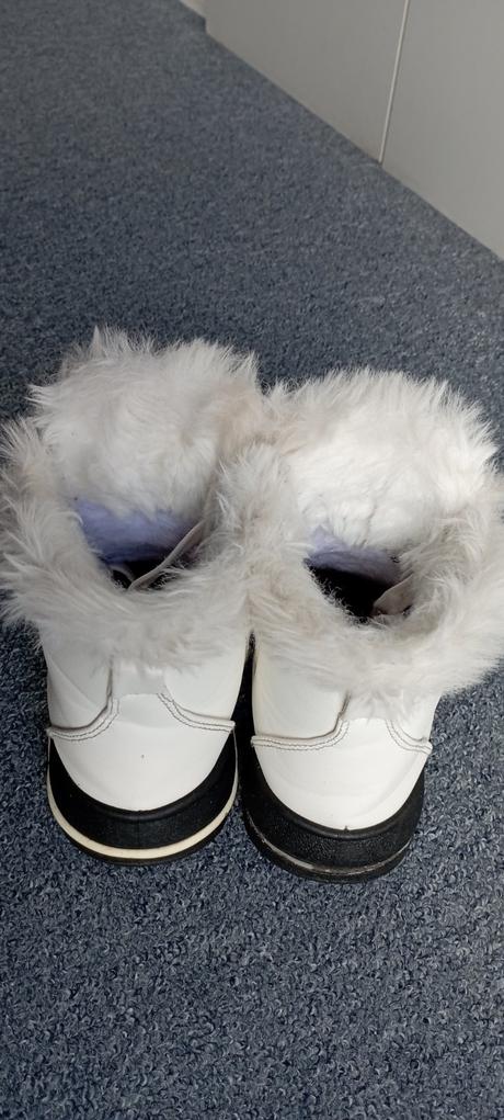 Boty s chlupem zn."cathay moda" vel."32", 32