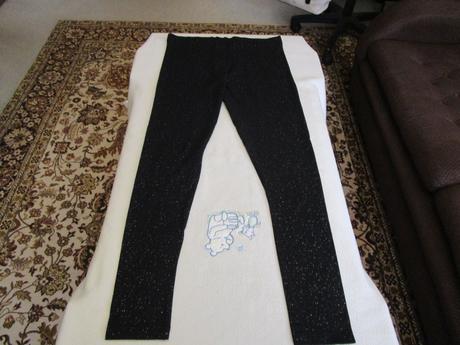 Nové černébavl. legíny s třpitivým potiskem, esmara,l