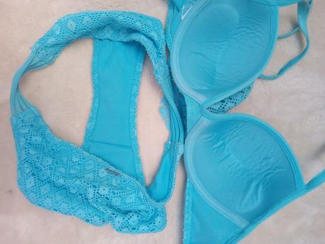 Dvoudílné plavky zn."ensored" vel."s", s