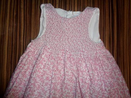 Krásné šaty - drobné růžové kytičky, girl2girl,110