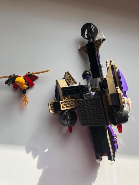 Lego ninjago 70746 útok condraiovy helikoptéry, 