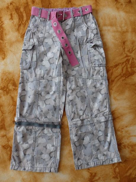 Kapsáče s páskem a srdíčky, 128