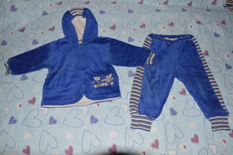 Oteplená souprava, plyšová, 86