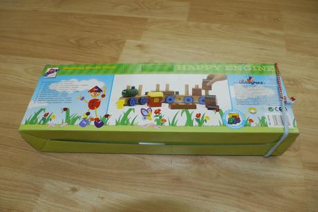 Lokomotiva s 2 vagony - drevena, 