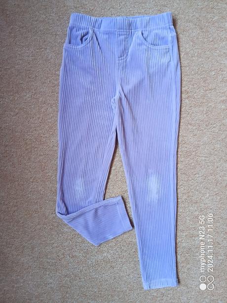 Legíny a tričko černé vel."128/134", 128