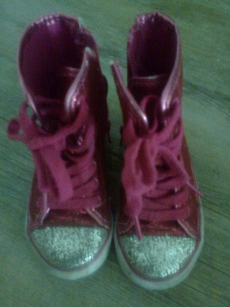 Vysoké tenisky flitrové, 23