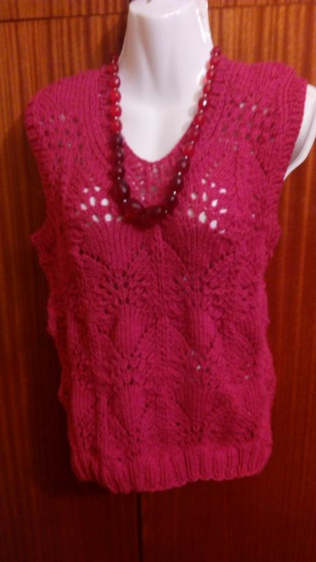 Ručně pletená vesta, m