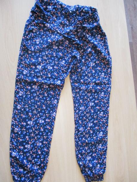 Letní kalhoty, primark,140