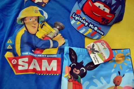 Letní set v.110,plavky,kšiltovky,tričko, disney,110