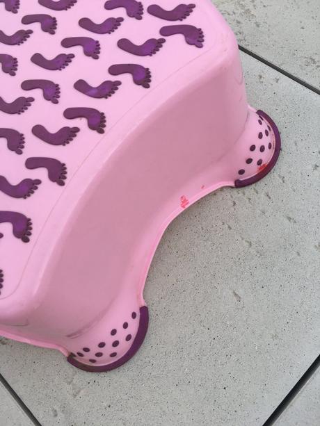 Dětský stoleček protiskluzový, 