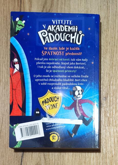 Kniha akademie padouchů,