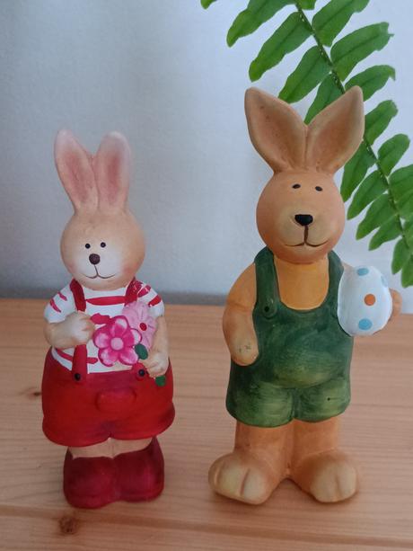 2 králíčci - velikonoční dekorace z keramiky,