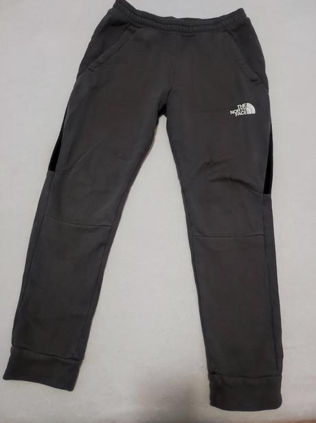 Tepláky the north face vel. 146-152, 146