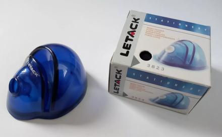 Stojan na pero a poznámkový blok, 