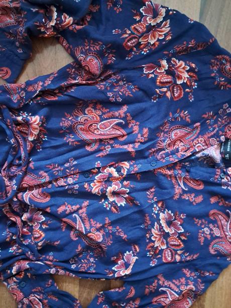 Šatičky, reserved,l