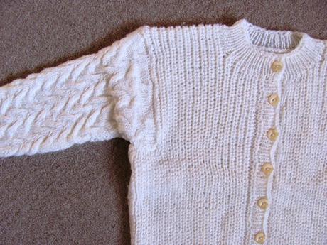 Bílý svetřík, 104