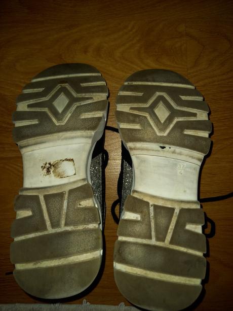 Vycházková obuv hot soles, 37